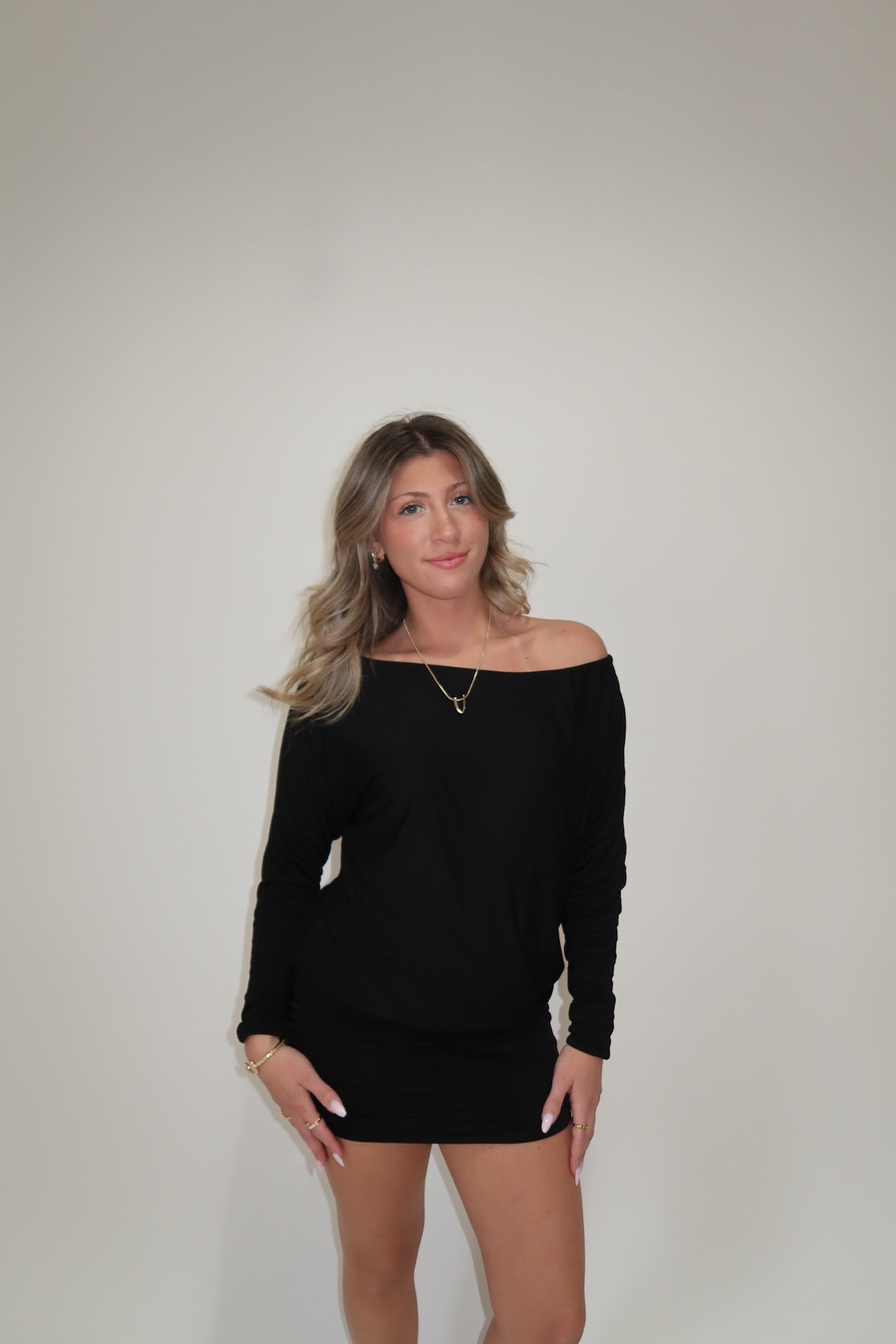 Off-Shoulder Sweetheart dress